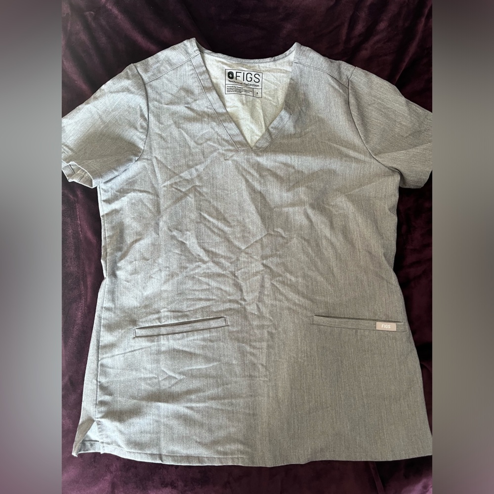 Figs Scrub Set (Graphite Color) - Picture 6 of 10